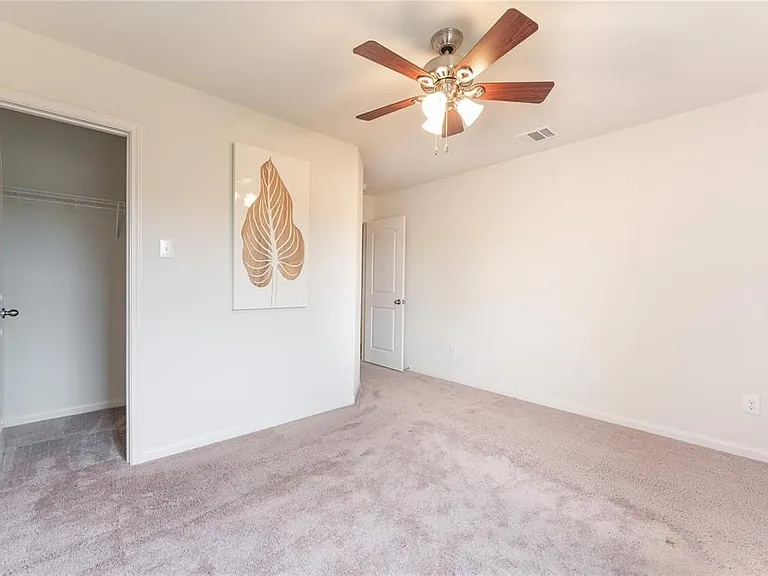 19808 Grover Cleveland Way — Photo 12