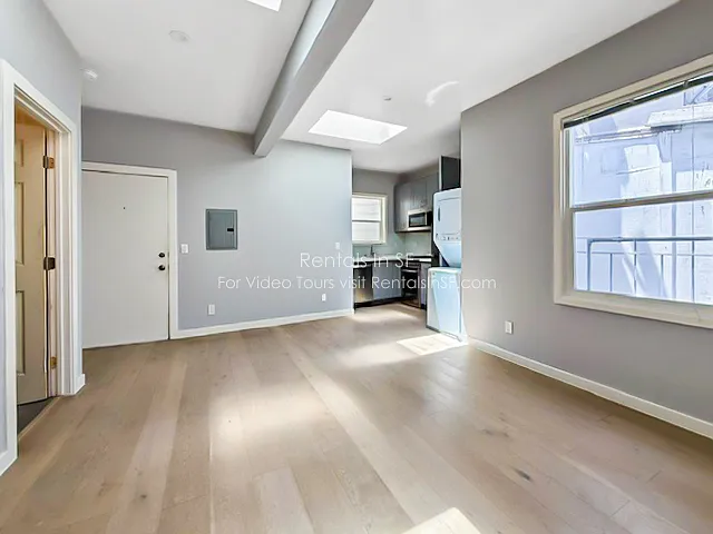 490 Francisco St #6 — Photo 4