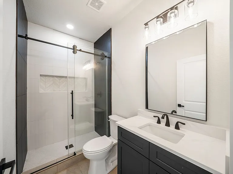 247 Princeton Ave #201 — Photo 13