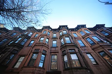 Rented by Metropolitan Realty