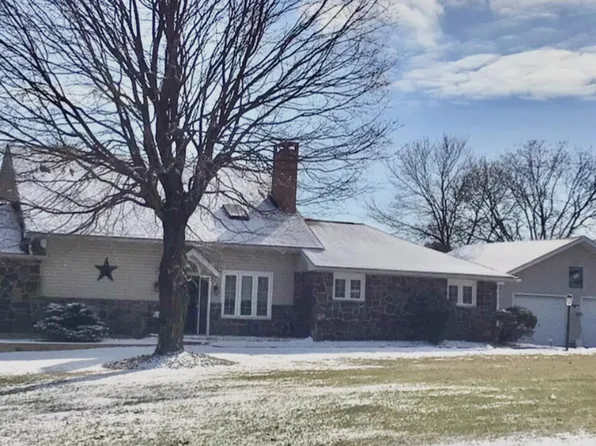 534 Sandt Rd, Pen Argyl, PA 18072