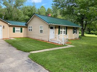 4365 S Magrudder Rd, Saint Louis, MI 48880