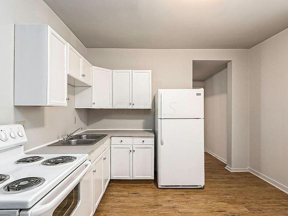 3rd image of 1588 S 4th St #1588