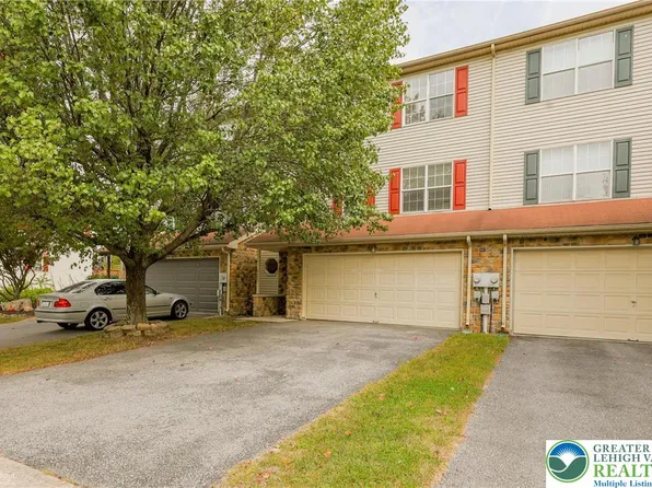 6689 Jefferson Ct, New Tripoli, PA 18066