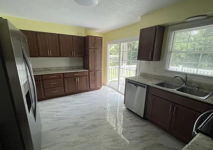 3 bed, 1.5 bath, 1545 sqft, $1,350 — Photo 4
