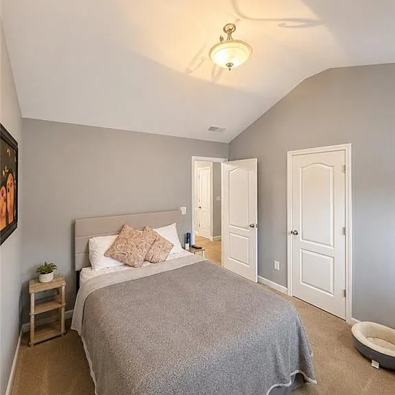 1325 Little Hampton Dr — Photo 15