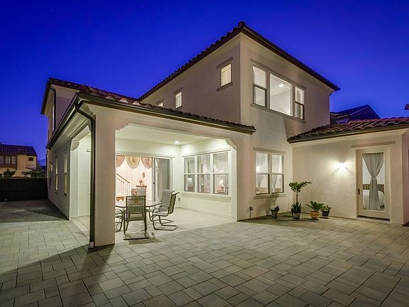5th image of 15940 Kennicott Ln