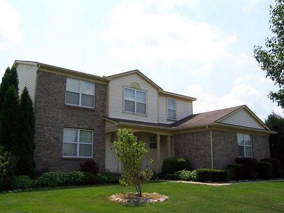 1st image of 4870 Fox Chase Dr