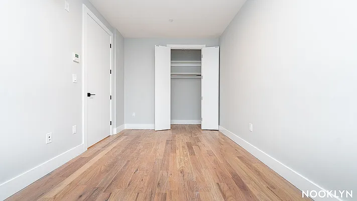 Rented by Nooklyn NYC LLC | media 9