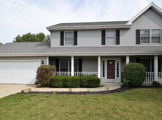 1112 Appaloosa Trl, Racine, WI 53402