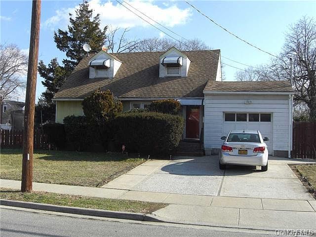 1st image of 36 Willett Place