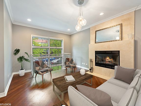 2nd image of 2213 W Wabansia Ave APT 1A