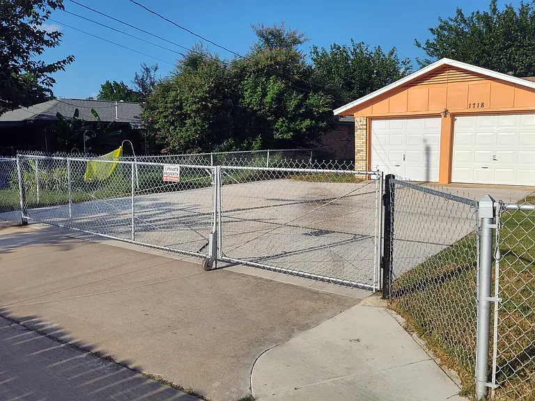 1718 N Santa Clara Ct — Photo 11