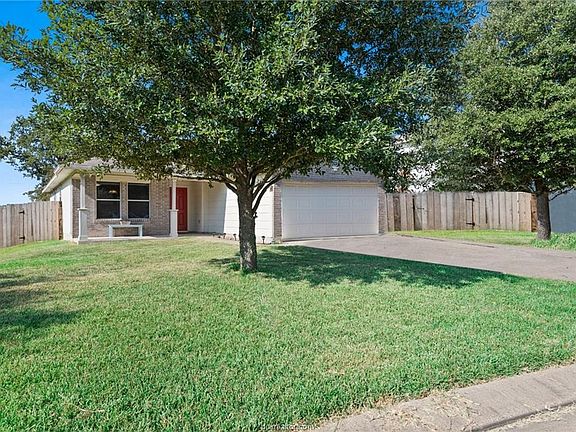 2nd image of 15306 Faircrest Ct