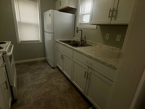 5th image of 4180 Millersville Rd