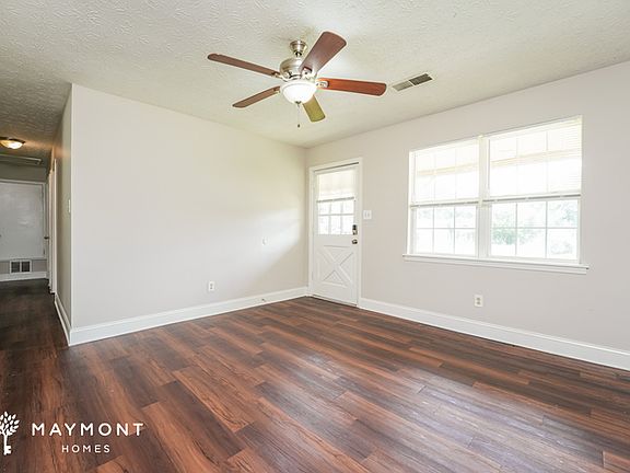 4th image of 612 Ralph Rd SE
