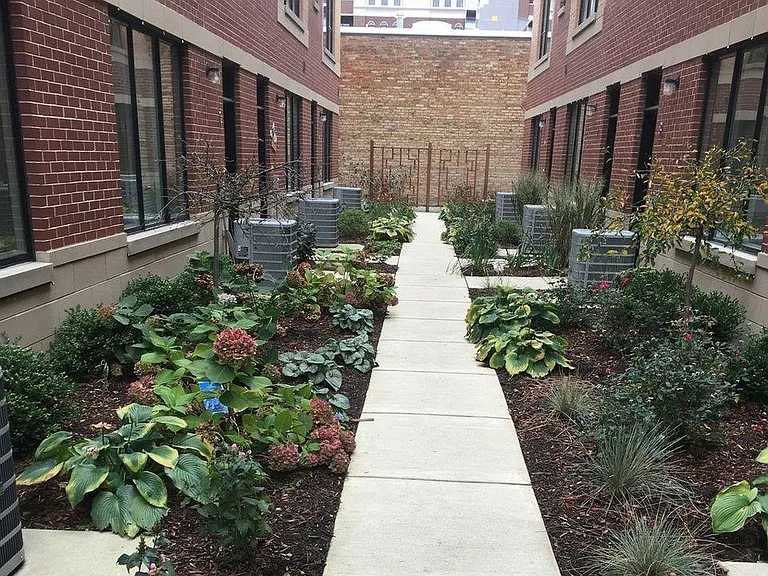 111 Home Ave — Photo 6