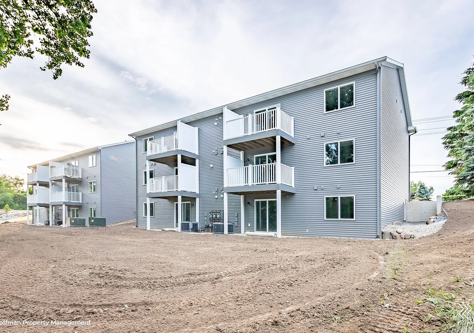 4 Mile Place — Photo 3