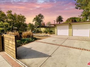 17025 Labrador St, Northridge, CA 91325