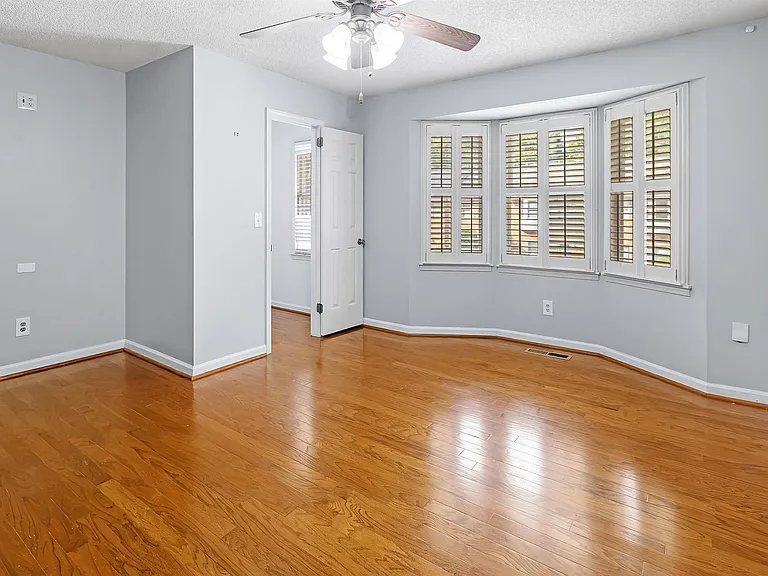 3416 Wisterwood Ln — Photo 12
