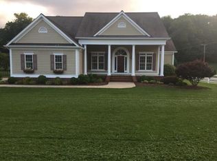 5600 John Gaines Blvd, Kingsport, TN 37664