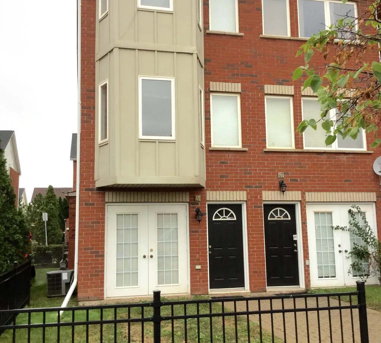 3 bed, $3,250 — Photo 1