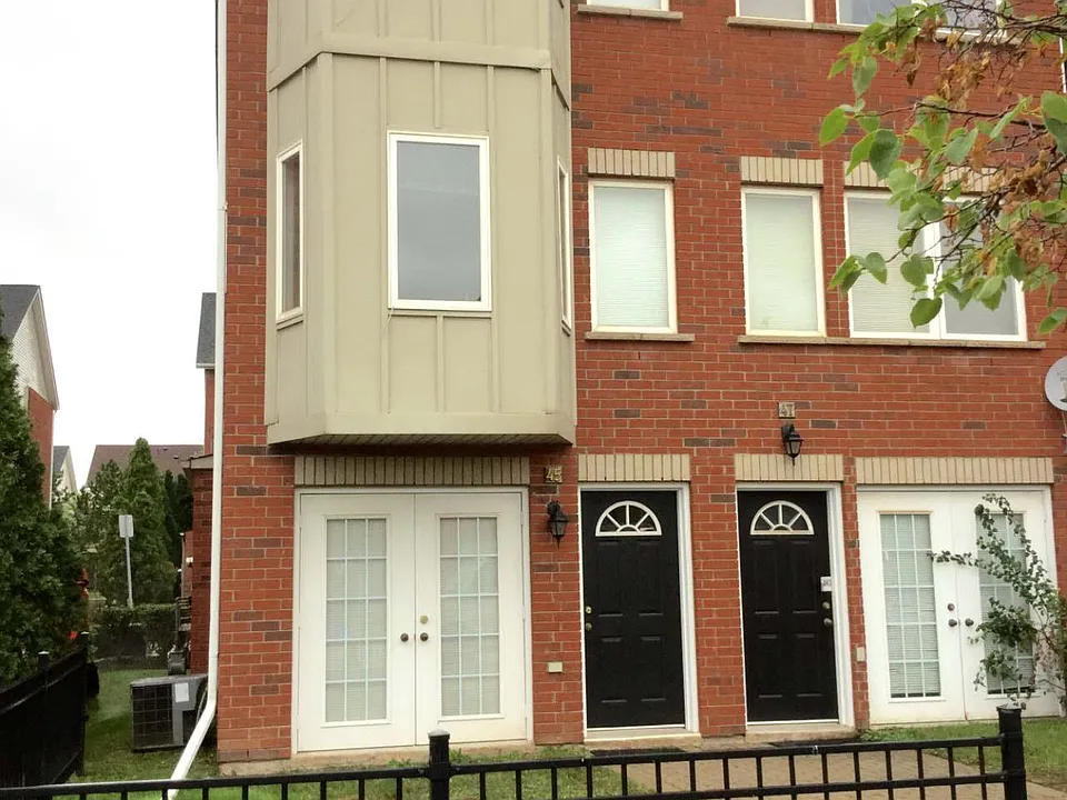 1751 Lampman Ave #45