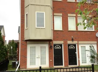 1751 Lampman Ave #45, Burlington, ON L7L 6W2