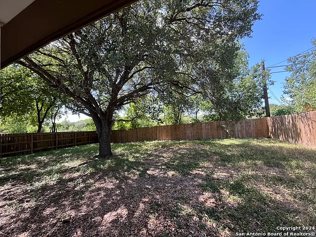 5922 Castle Hunt — Photo 12
