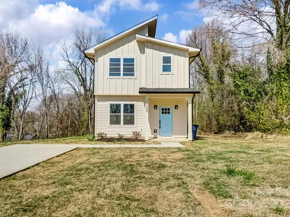709 Catawba St, Lincolnton, NC 28092