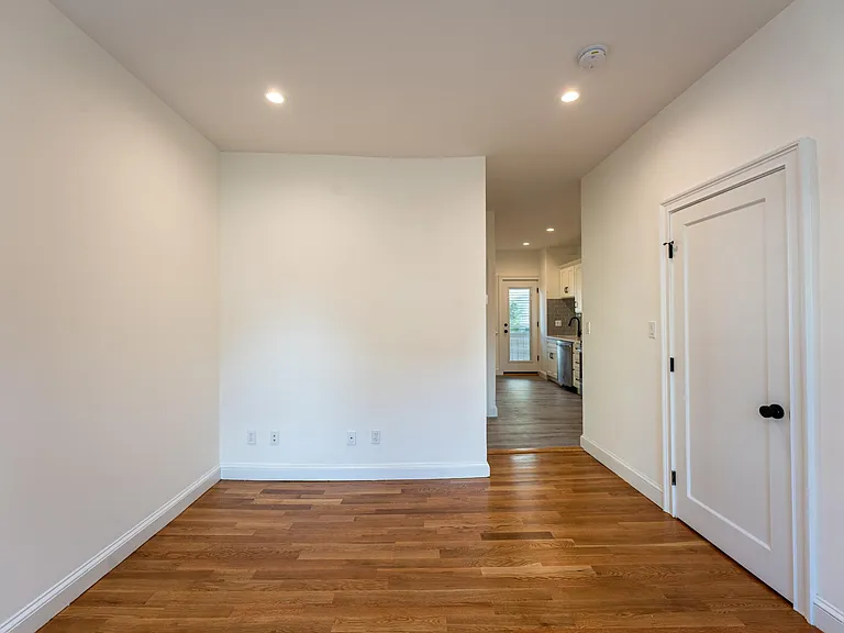 3 Payson Pl #1 — Photo 2