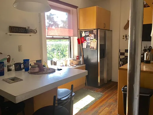 Rented by Bank Neary | media 56