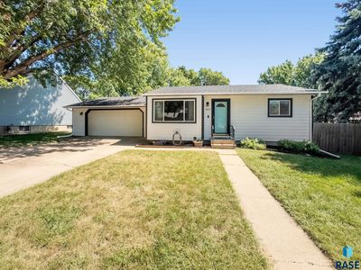 5604 S Danberry Dr, Sioux Falls, SD, 57106