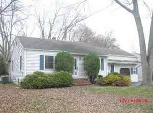15 Victory Pl, East Brunswick, NJ 08816
