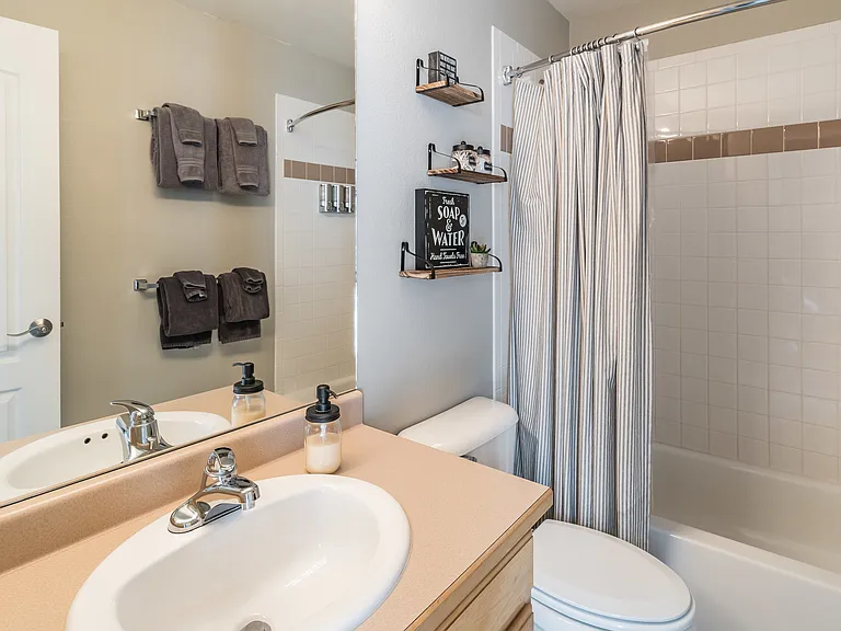 Ensuite bathroom off bedroom #3.