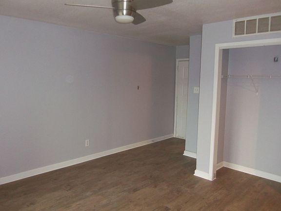 4th image of 1840 Burton Dr APT 145