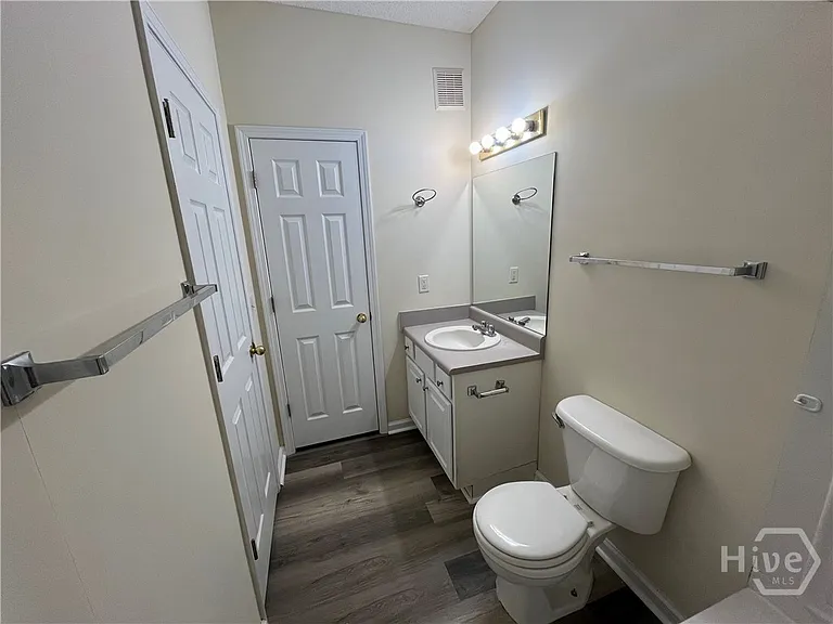 3204 Walden Park Dr — Photo 7