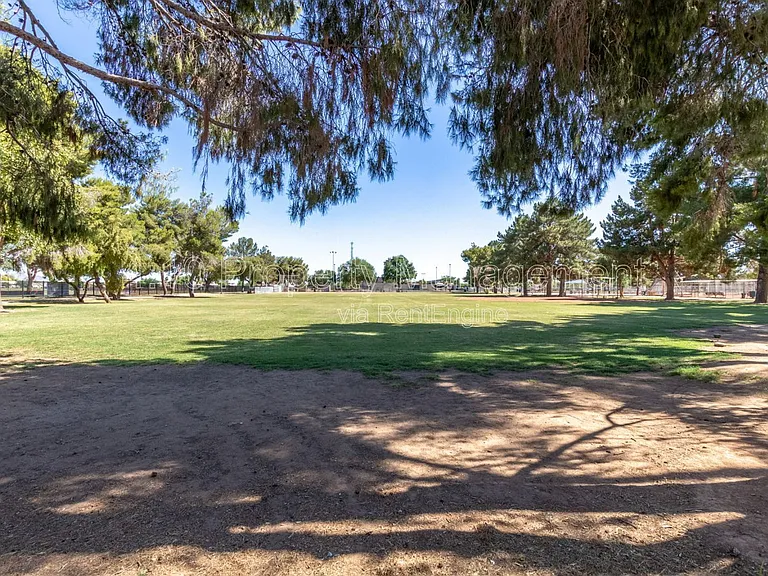 280 S Elizabeth Way #37 — Photo 38