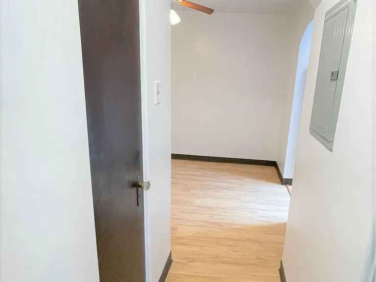 5710 Phillips Ave #A9 — Photo 24