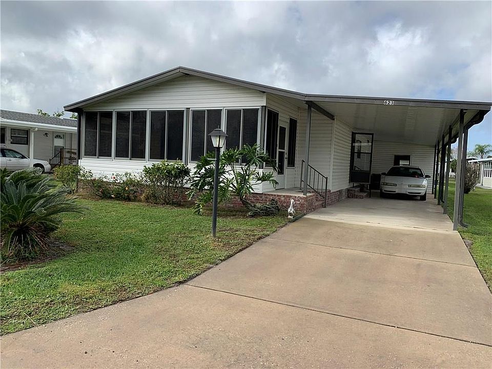 1st image of 623 Amaryllis Dr