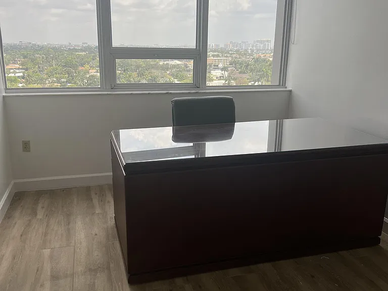 2455 E Sunrise Blvd #917-I — Photo 9