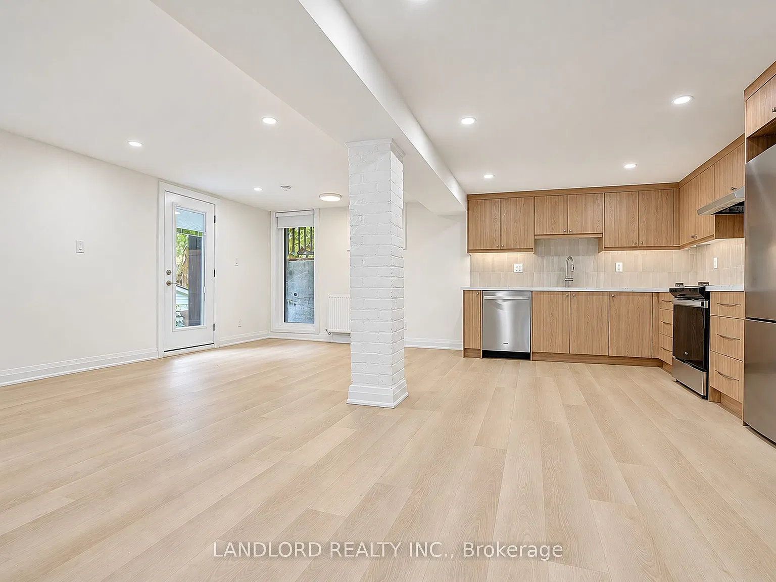 2 bed, $2,490 — Photo 3