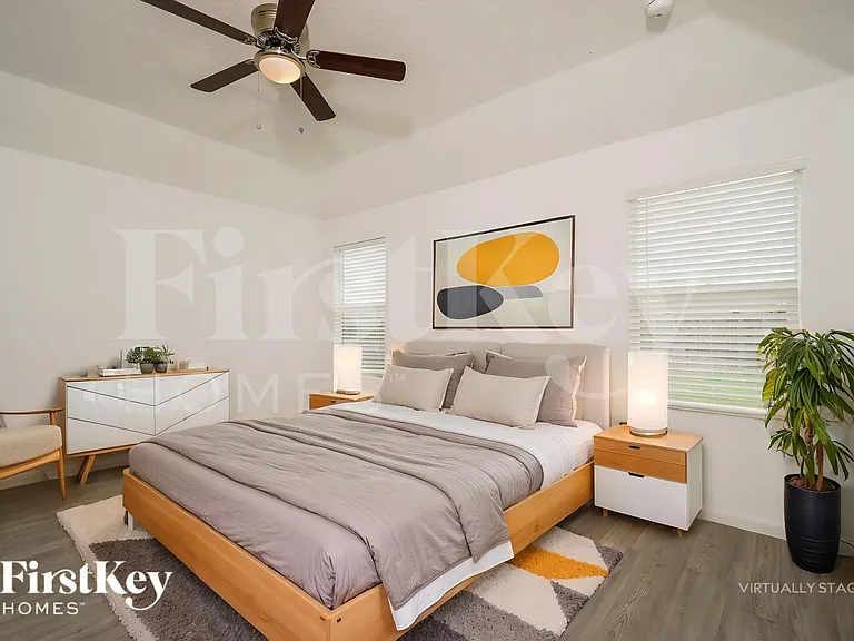 1260 Treehouse Ln — Photo 9
