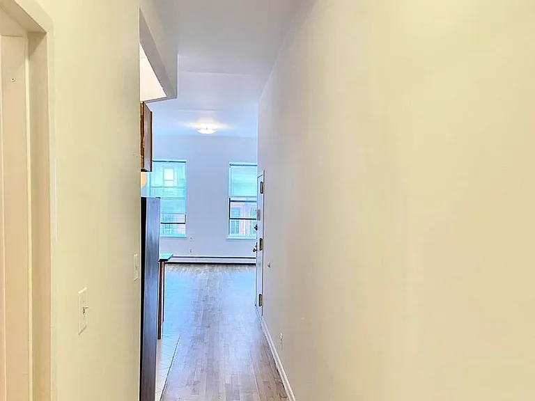 1693 Lexington Ave #2C — Photo 3