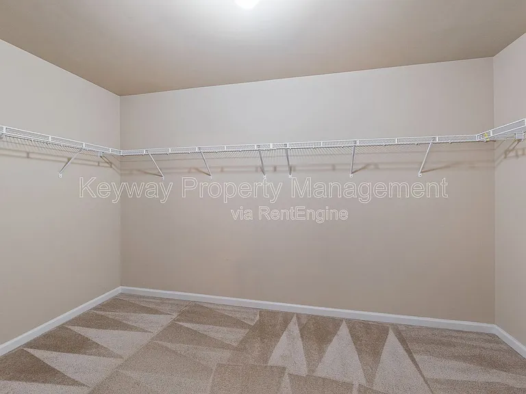 6017 Reynolds Cir — Photo 21