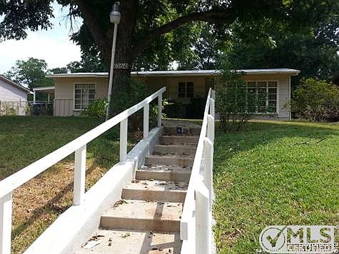 3rd image of 364 Shelburn Dr