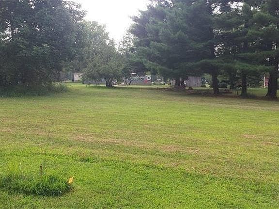 4th image of 1597 Fredrickstrasser Dr