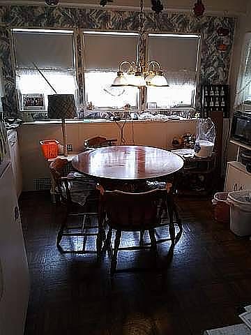 2nd image of 13 Coachlight Ct