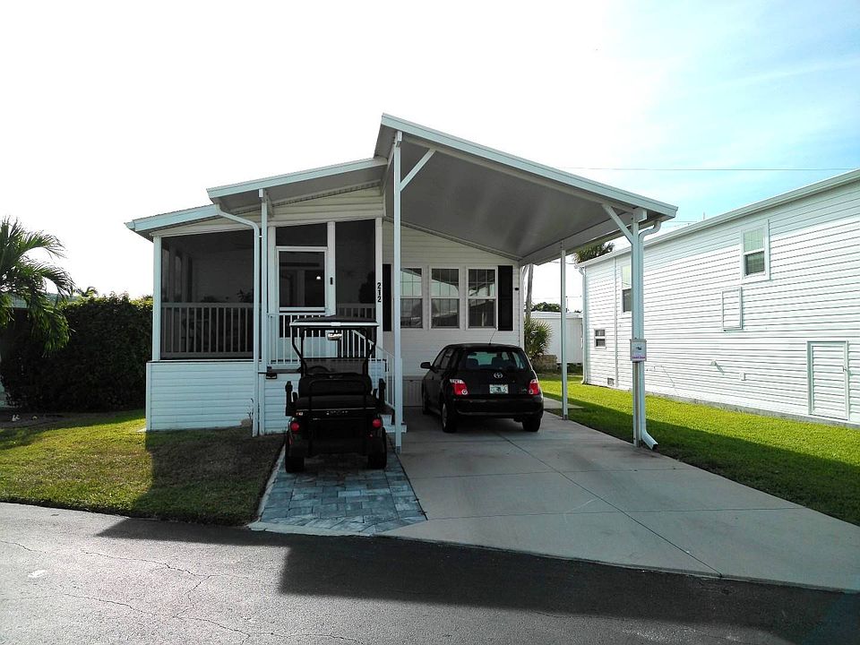 1st image of 212 Pier B