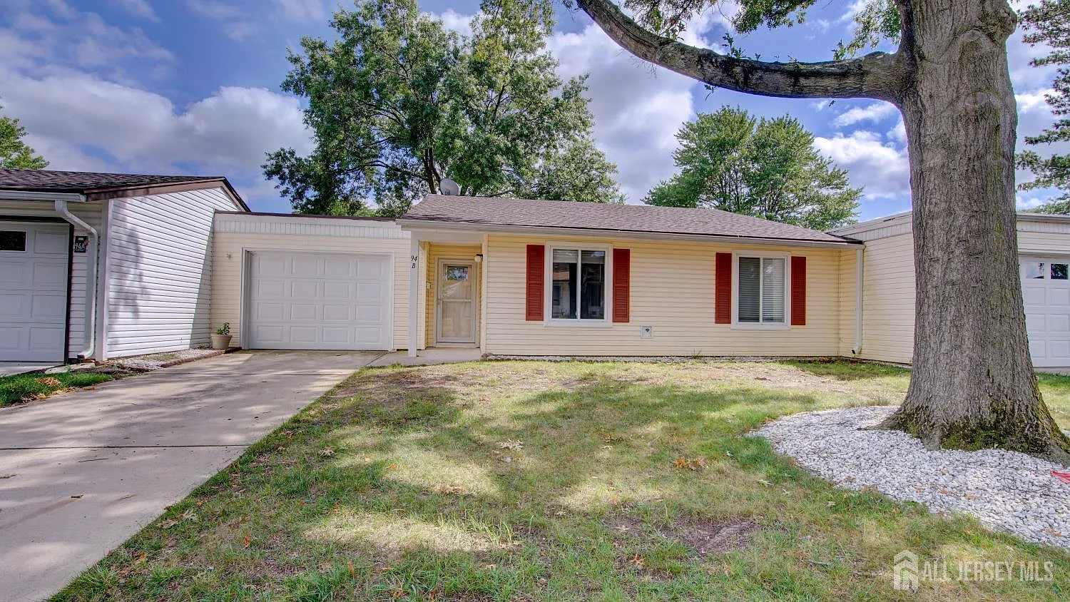 2 bed, 2.0 bath, $2,500 — Photo 2